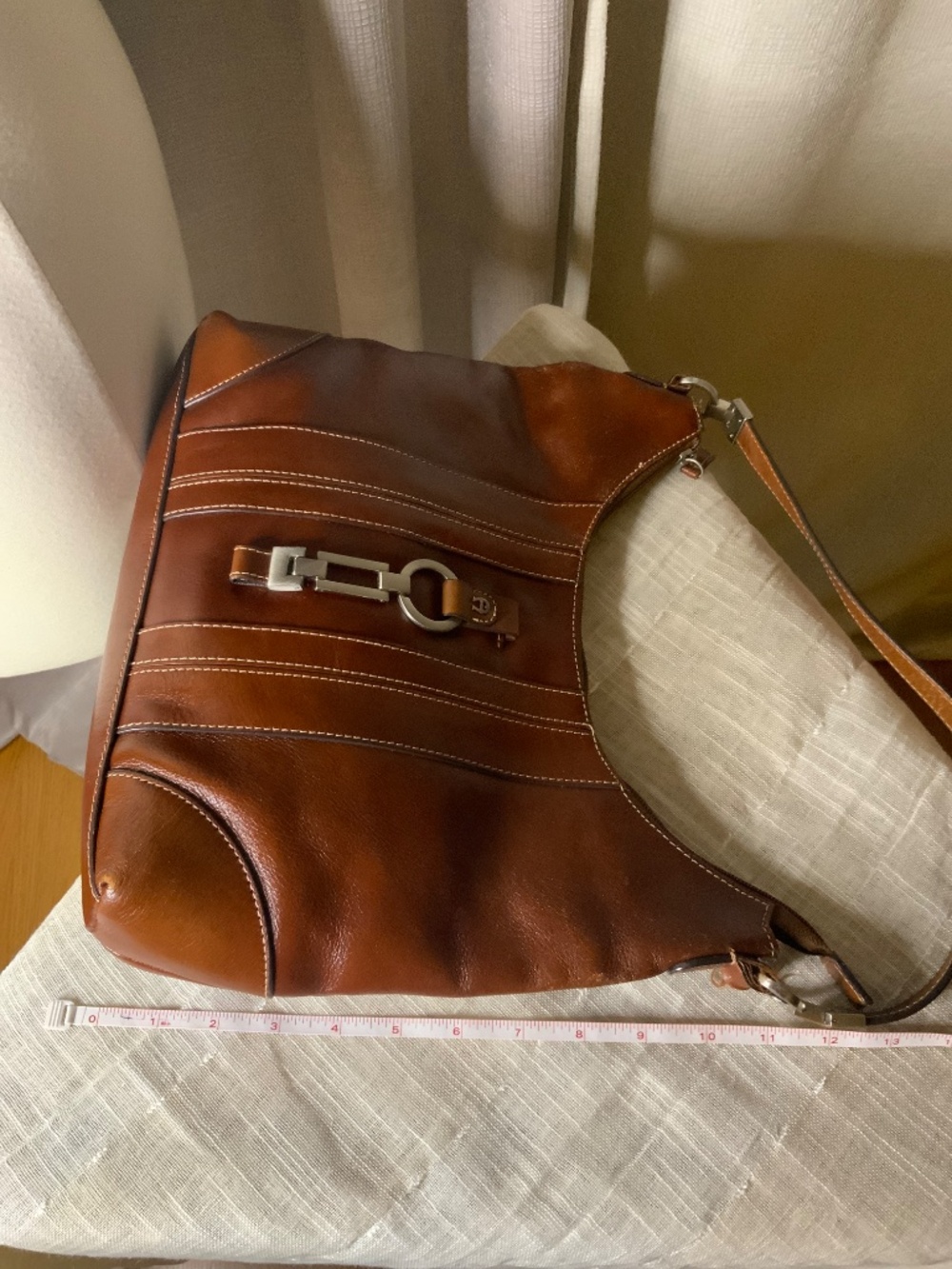 Etienne Aigner Hand-Made Leather Handbag - Picture 10 of 10